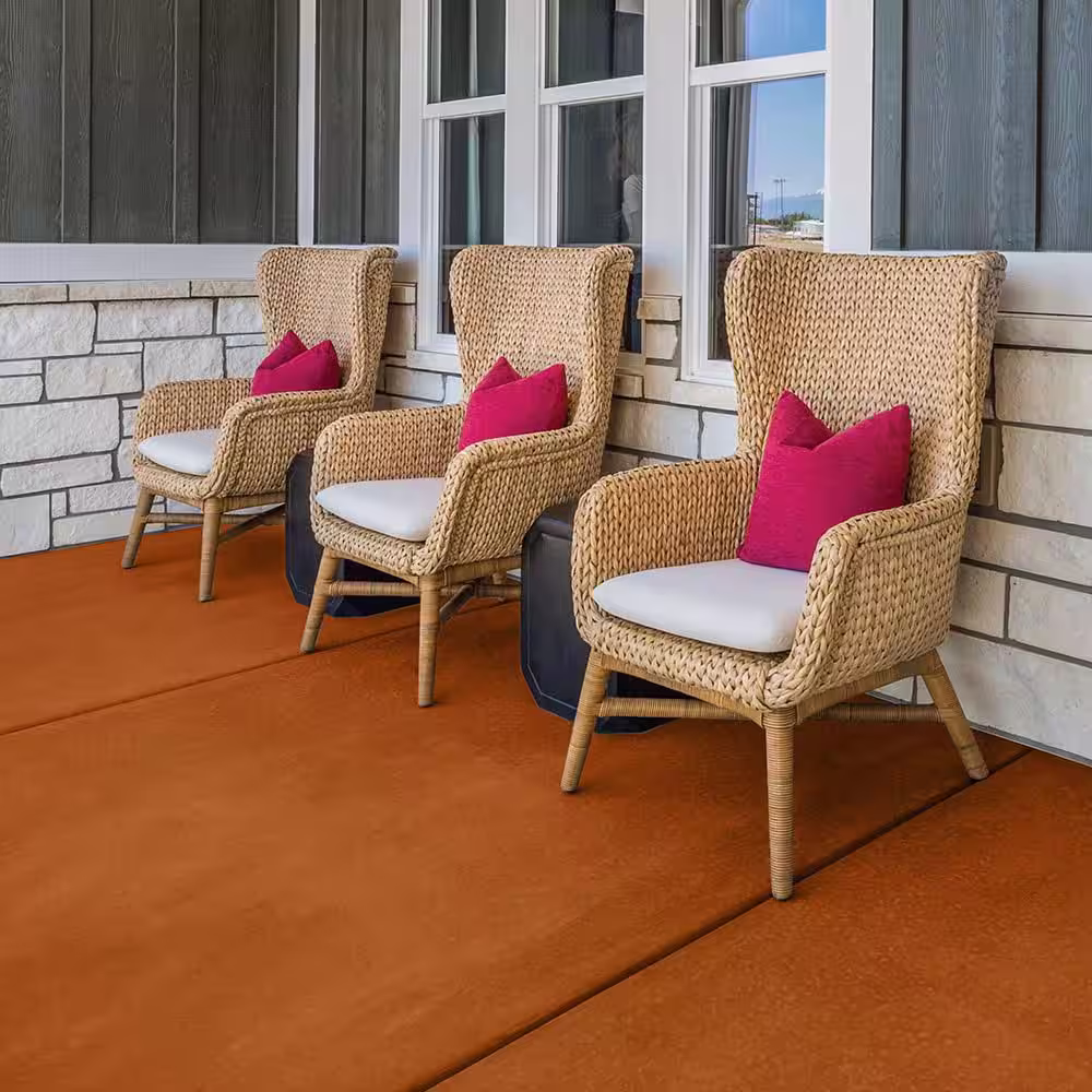 Glidden 1 gal. Warm Walnut Interior/Exterior Semi-Transparent Concrete Stain