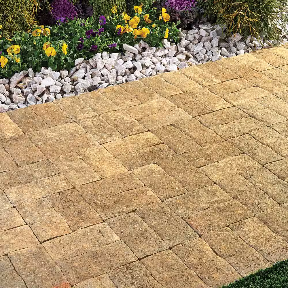 Pavestone Clayton 7 in. L x 3.5 in. W x 1.77 in. H Amelia Blend Concrete Paver (840-Pieces/142.8 sq. ft./Pallet)