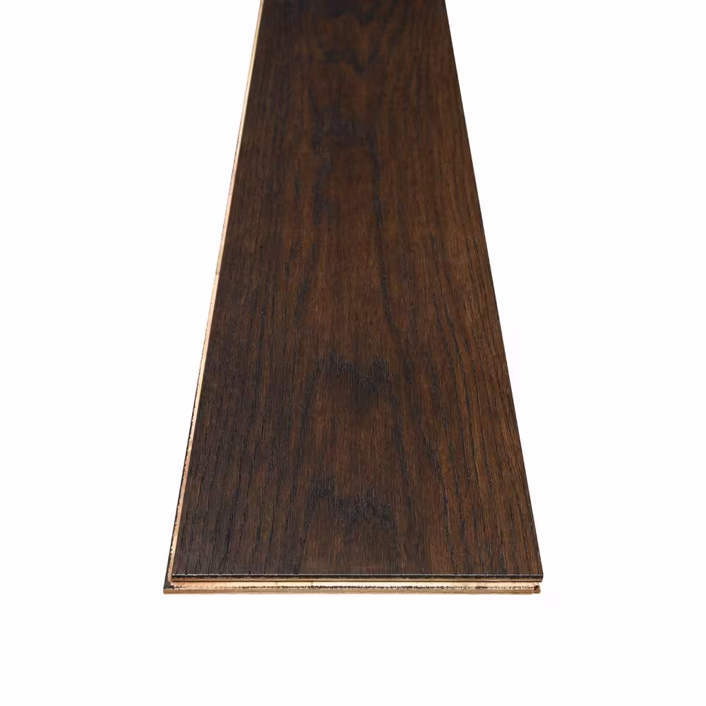 Shaw Richmond Oak Winchester White Oak 9/16 in. T x 7.5 in. W Wire Brushed Engineered Hardwood Flooring (31.1 sq. ft./case)
