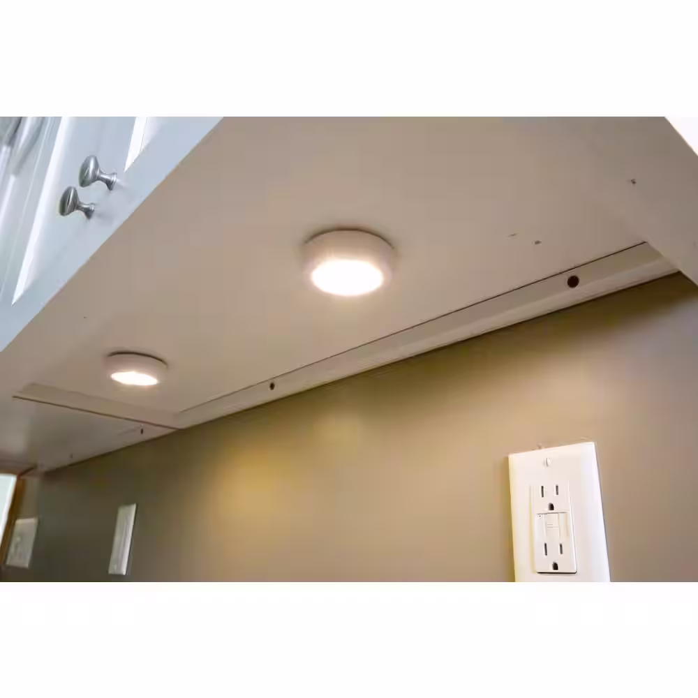 Westek Ultra-Thin LED White Puck Light (2-Pack)
