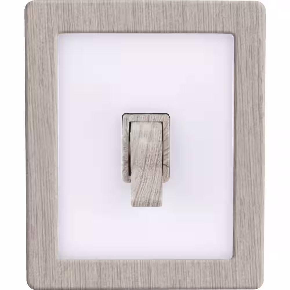 Pinegreen Lighting 3-Watt 100 Lumen Battery Powered Integrated LED Switch Puck Light, Wood Grain