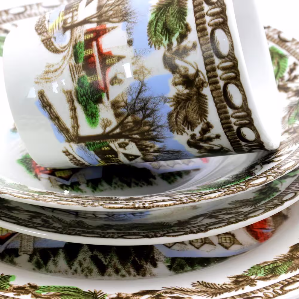 GIBSON HOME Christmas Toile 16-Piece Holiday Assorted Porcelain Dinnerware Set (Service for 4)