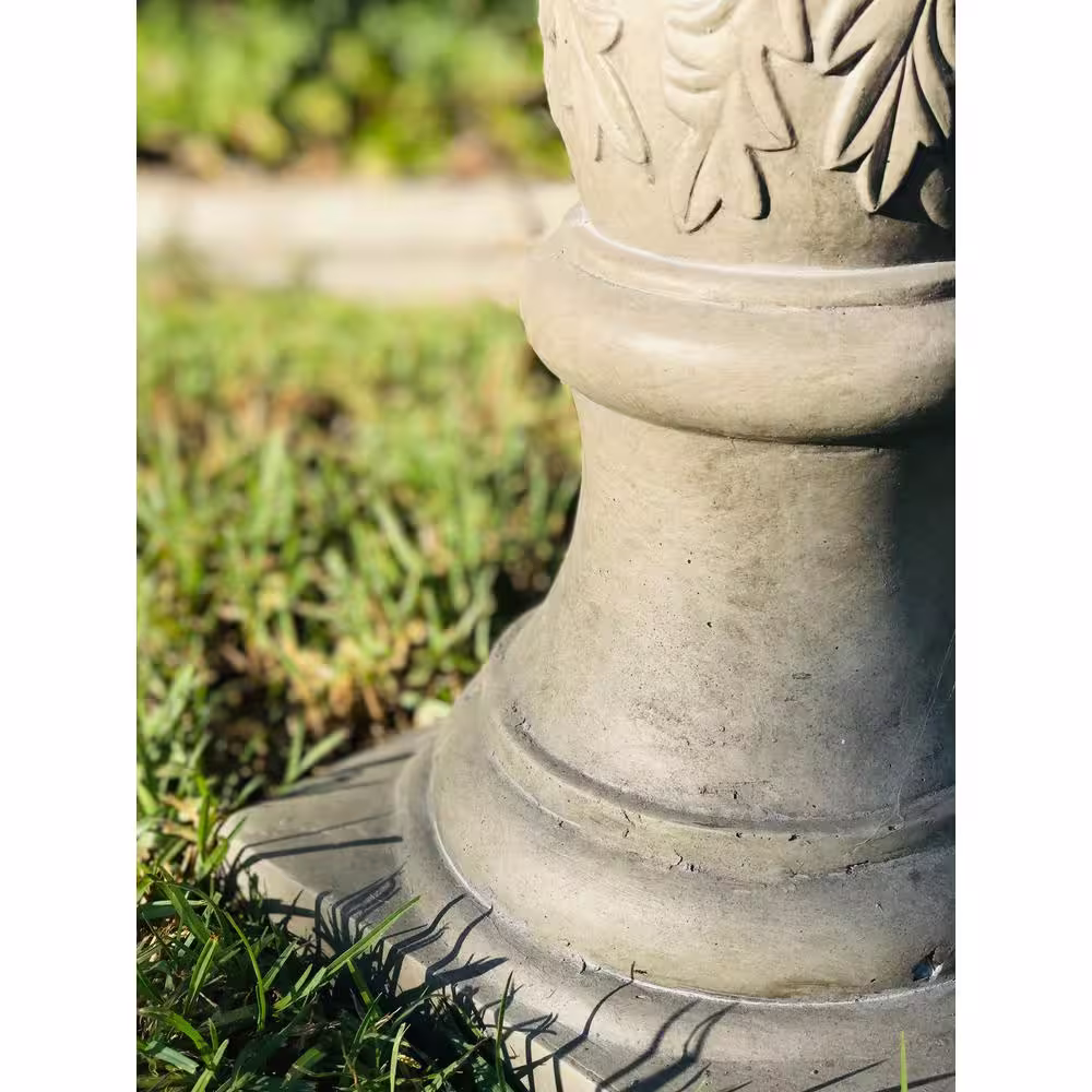 KANTE 24.5 in.H Round Weathered Concrete/Fiberglass Outdoor Bird Bath w/Traditional Flower Diamond Pattern