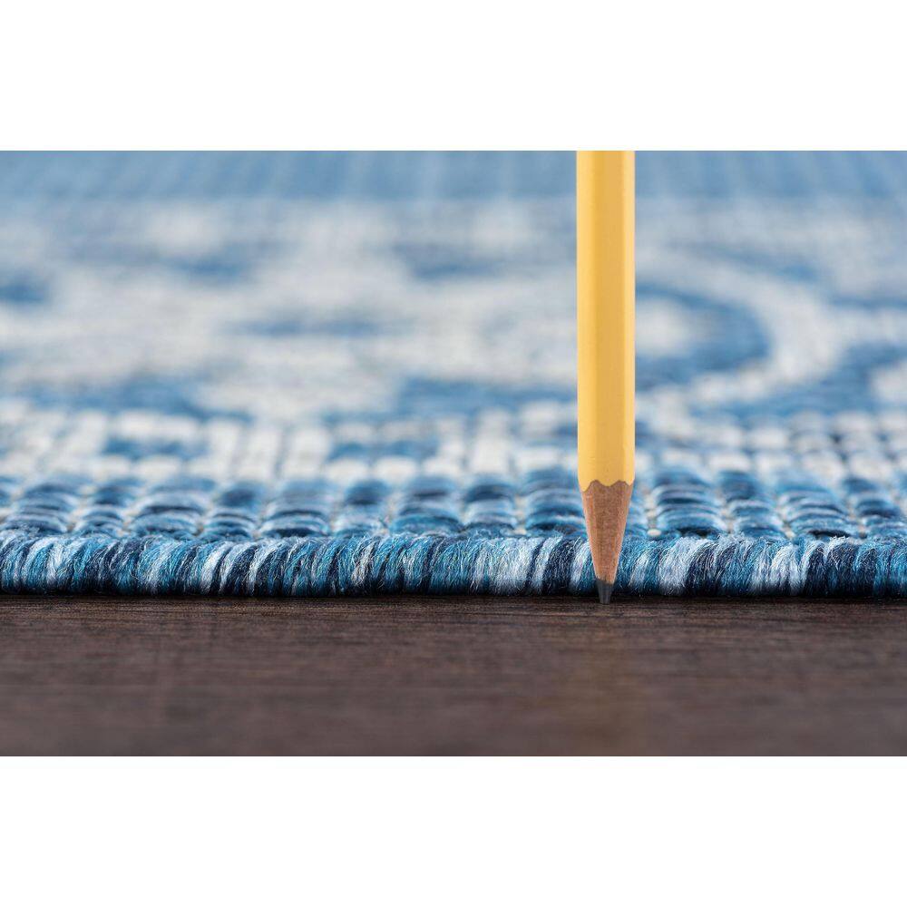 Tayse Rugs Veranda Border Indigo 8 ft. x 10 ft. Indoor/Outdoor Area Rug