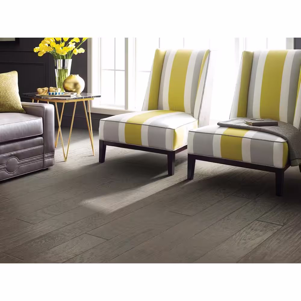 Shaw Canyon Hickory Timberwolf Hickory 3/8 in. T x 5 in. W Engineered Hardwood Flooring (23.7 sqft/case)