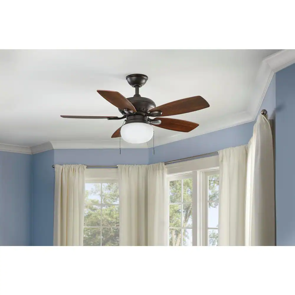 Hampton Bay Embry Hills 42 in. Indoor Oil Rubbed Bronze Ceiling Fan with Light Kit