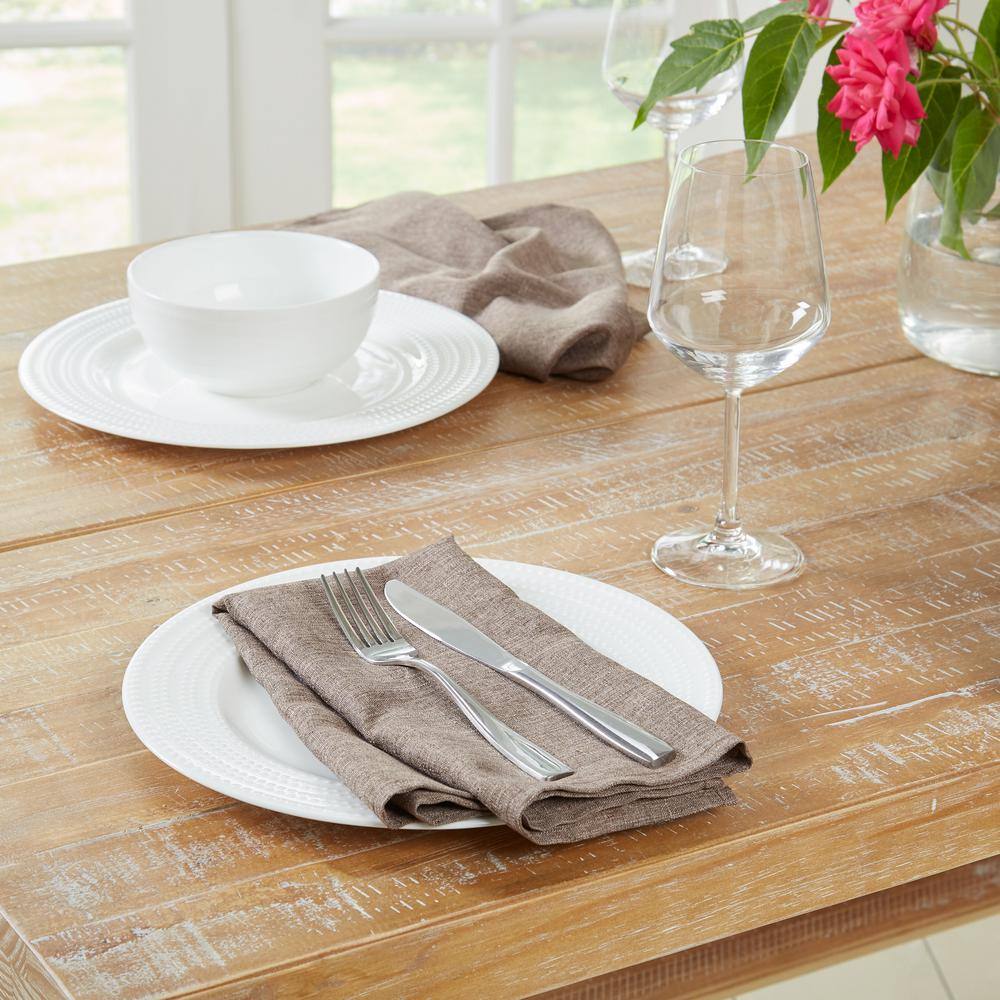 TOWNÂ &Â COUNTRY LIVING Somers 20 in. W 20 in. H Brown Solid Polyester Napkins (Set of 4)