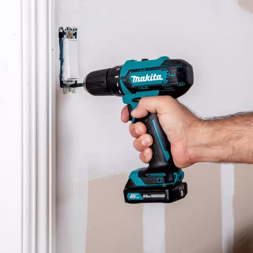 Makita 12V max CXT Lithium-Ion Cordless Combo Kit (Driver-Drill/Impact Driver) 2.0 Ah (2-Piece)