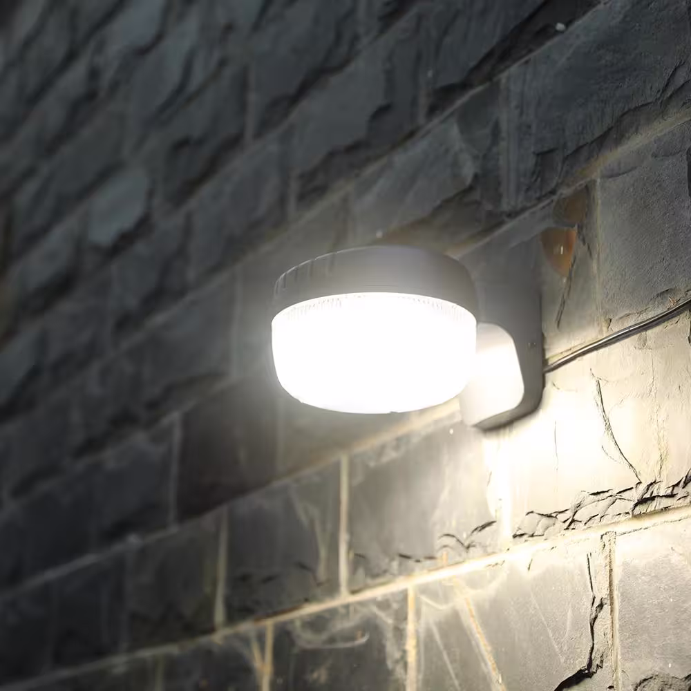 LUTEC Bronze Outdoor Integrated LED Dusk-to-Dawn Flood Light