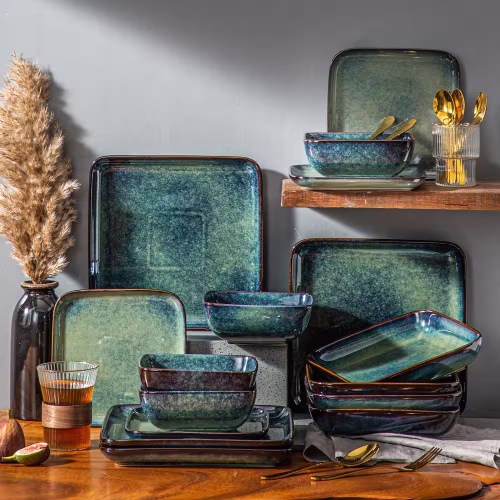 vancasso Stern 16-Piece Green Stoneware Dinnerware Set (Service for 4)