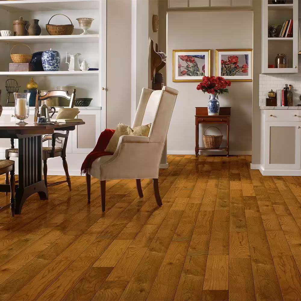 Bruce Plano Oak Gunstock 3/4 in. Thick x 5 in. Wide x Varying Length Solid Hardwood Flooring (23.5 sqft / case)