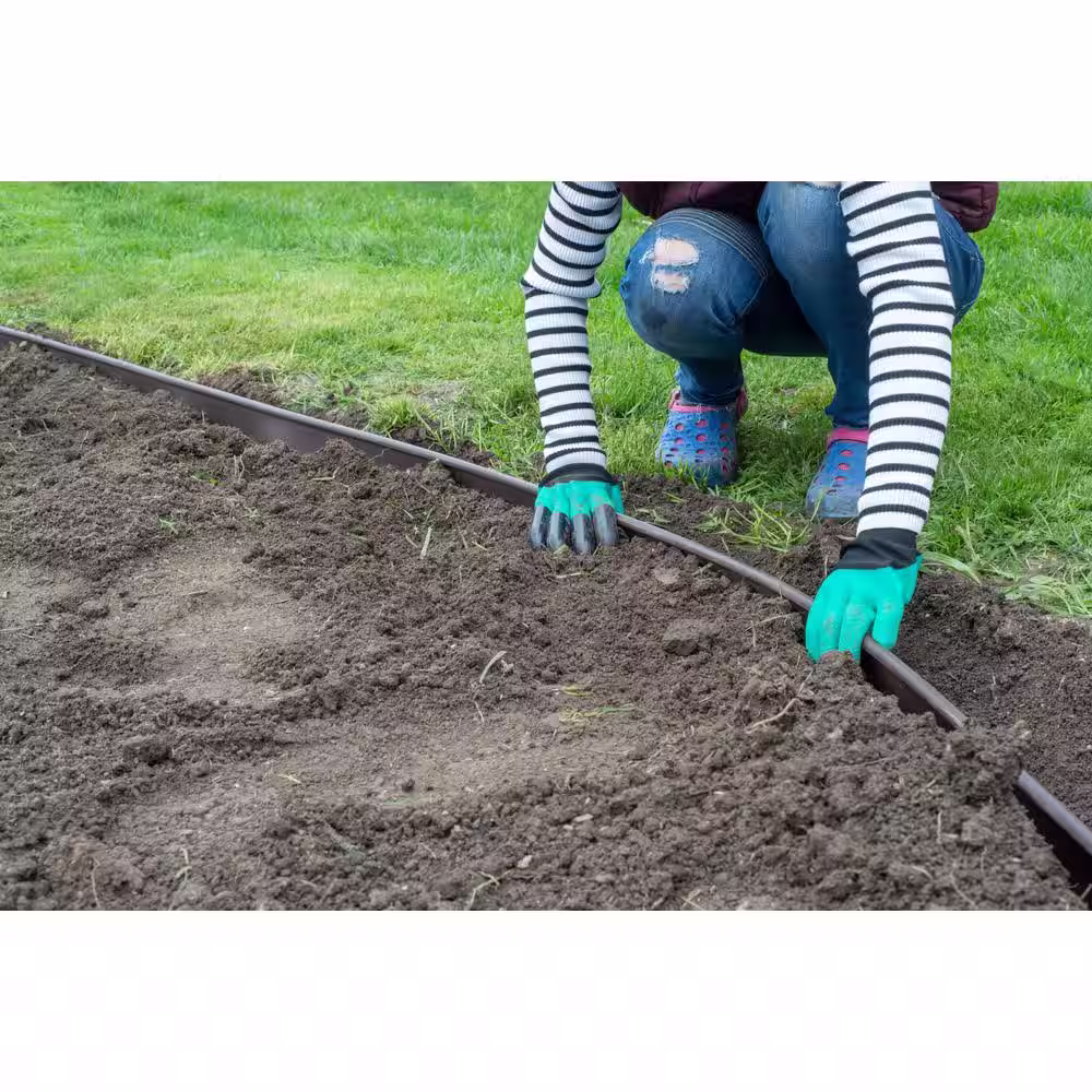 Master Mark 20 ft. Black Master Gardener Original Coiled Plastic Edging