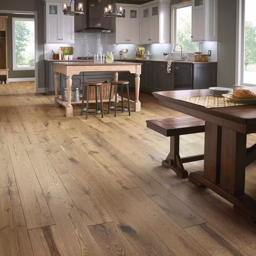 Shaw Boardwalk Nutmeg White Oak 1/2 in. T x 7 in. W Water Resistant Wire Brush Engineered Hardwood Flooring (23.6 sqft/case)