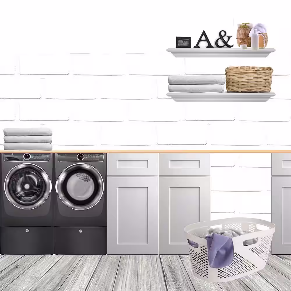 Mind Reader Basket Collection, Laundry Basket, 40 Liter (10kg/22lbs) Capacity, Cut Out Handles, Ventilated, Ivory