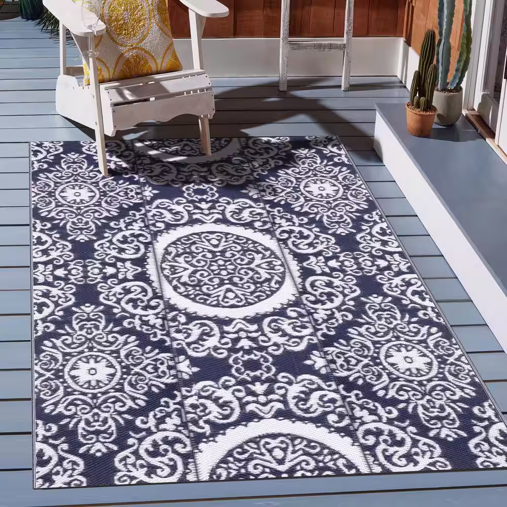 Nuu Garden Blue and White 5 ft. x 7 ft. Rectangle Plastic Moroccan Waterproof Fade Resistant Indoor/Outdoor Area Rug