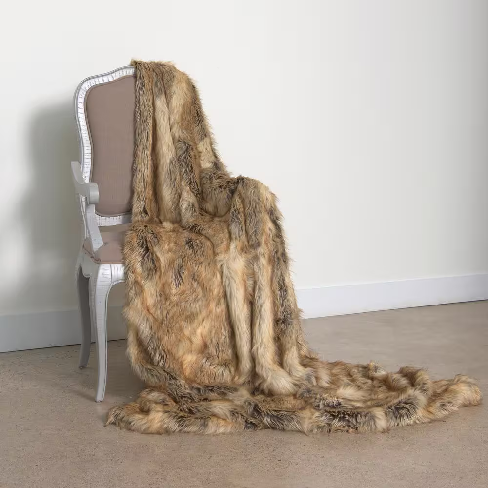 Best Home Fashion Amber Fox Faux Fur Throw 58 in. x 84 In.
