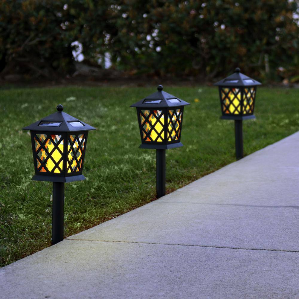 Alpine Corporation 16 in. Tall Outdoor Solar Powered Black LED Path Light Stakes (Set of 4)