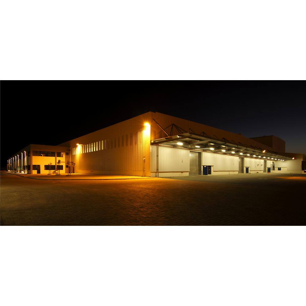 HALCO LIGHTING TECHNOLOGIES 300-Watt Yoke Mount Line Voltage Bronze Outdoor Integrated LED Large Landscape Flood Light, Cool White