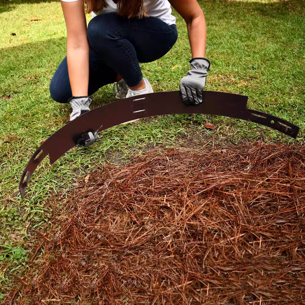 IRONRIDGE 3-3/4 ft. Brown Steel Tree Ring Edging Section