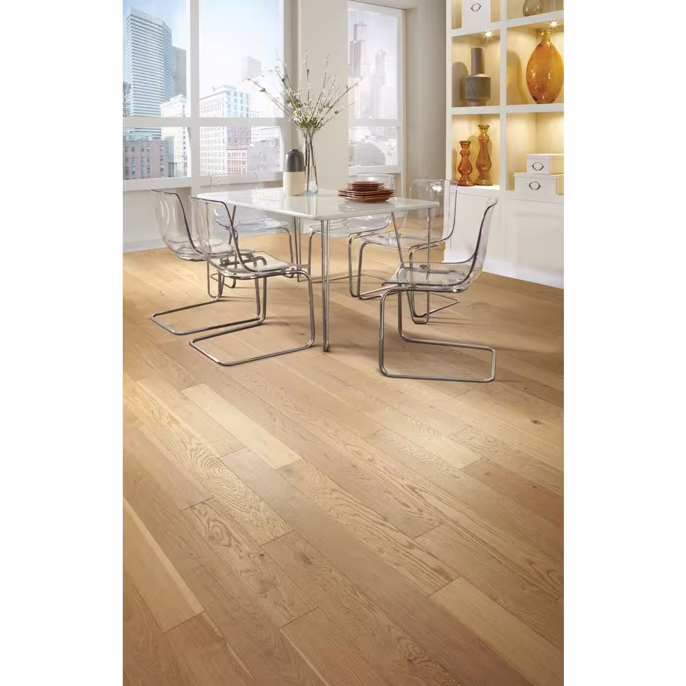 Shaw Morganton Horizon White Oak 1/2 in. T x 5 in. W Wire Brushed Engineered Hardwood Flooring (29.5 sqft/case)
