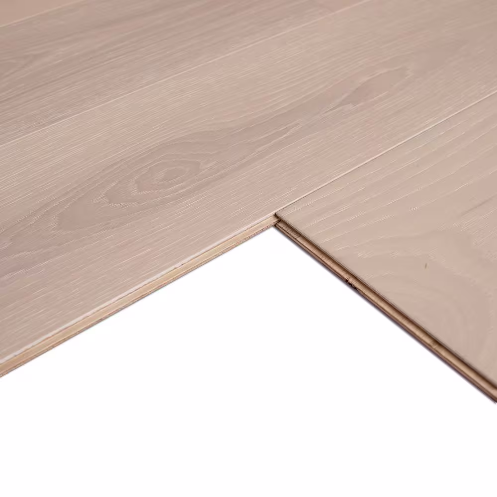 ASPEN FLOORING Silver Cloud Hickory 1/2 in. T x 7.5 in. W Water Resistant Wire Brushed Engineered Hardwood Flooring (932.7 sqft/pallet)