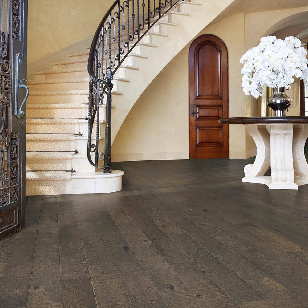 Malibu Wide Plank Santa Cruz French Oak 3/4 in. T x 5 in. W Water Resistant Distressed Solid Hardwood Flooring (22.6 sq. ft./case)