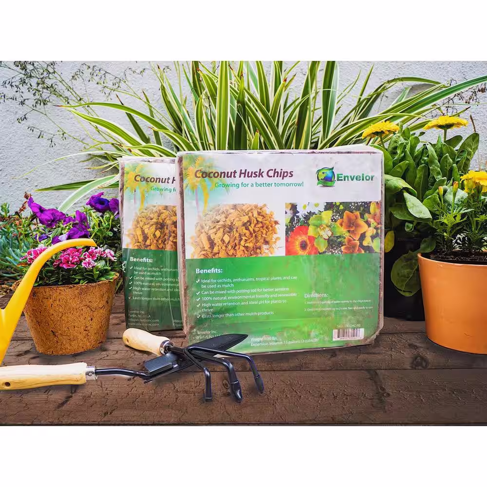 ENVELOR:Envelor 10 lbs. Natural Coco Coir Husk Chips Coconut Coir Fiber Mulch