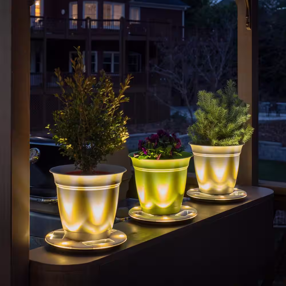 GAMA SONIC 50 Lumens White Water Resistant Outdoor LED Solar Planter Pot Base Stand Weather Resistant Path Light (2-Pack)