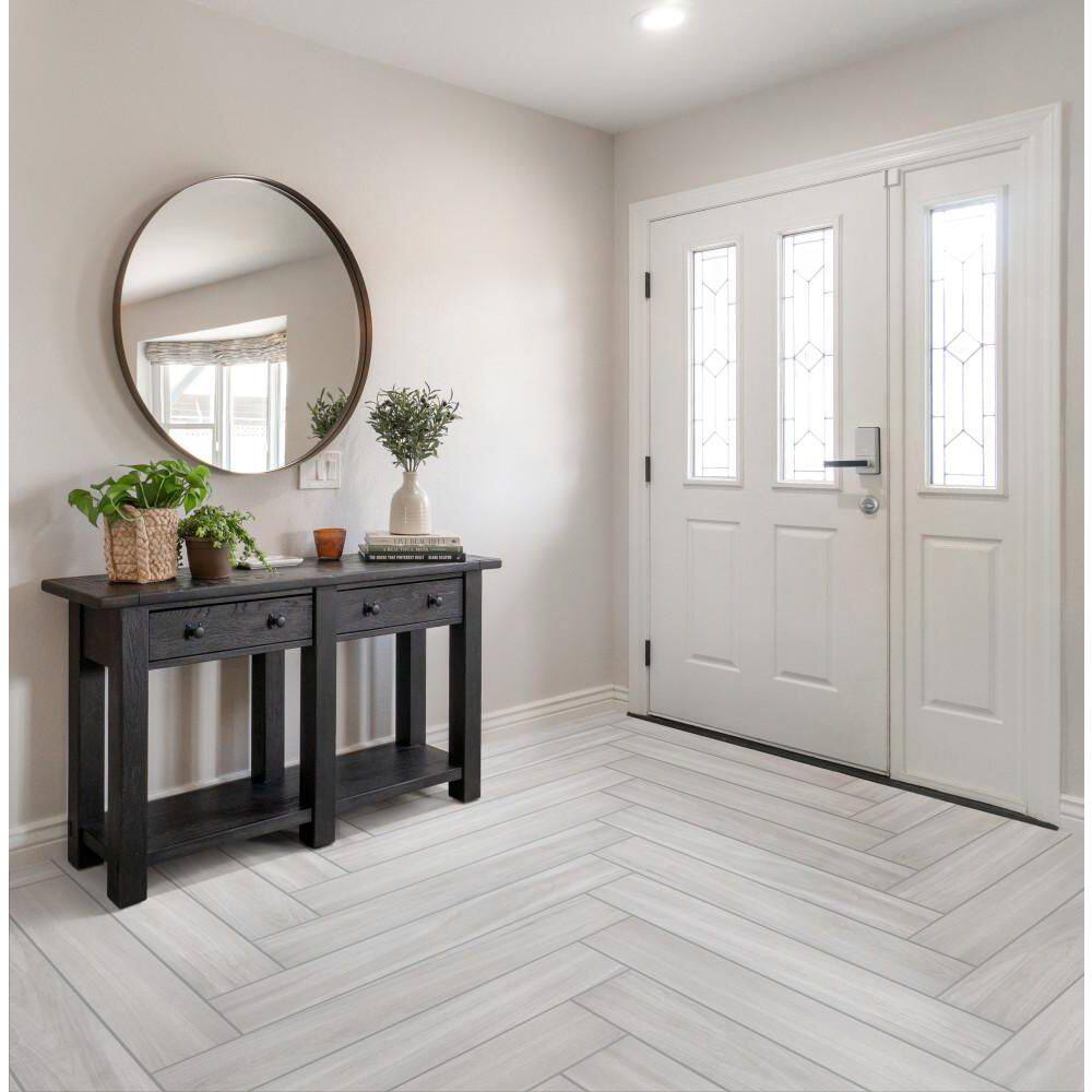 Merola Tile Mt Royale Grey 6 in. x 35-1/2 in. Porcelain Floor and Wall Tile (13.68 sq. ft./Case)