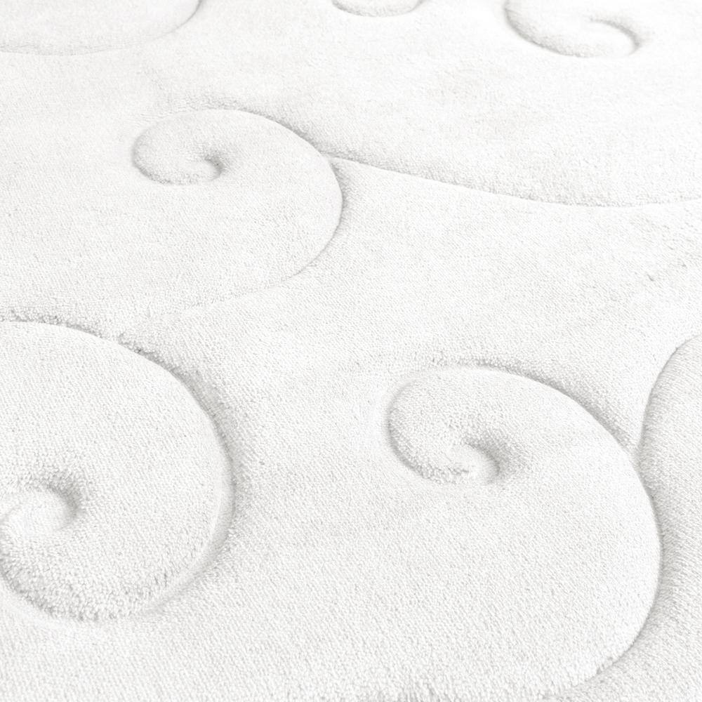 Lavish Home White Coral Fleece Embossed Memory Foam Rectangle 2- Piece Bath Mat Set