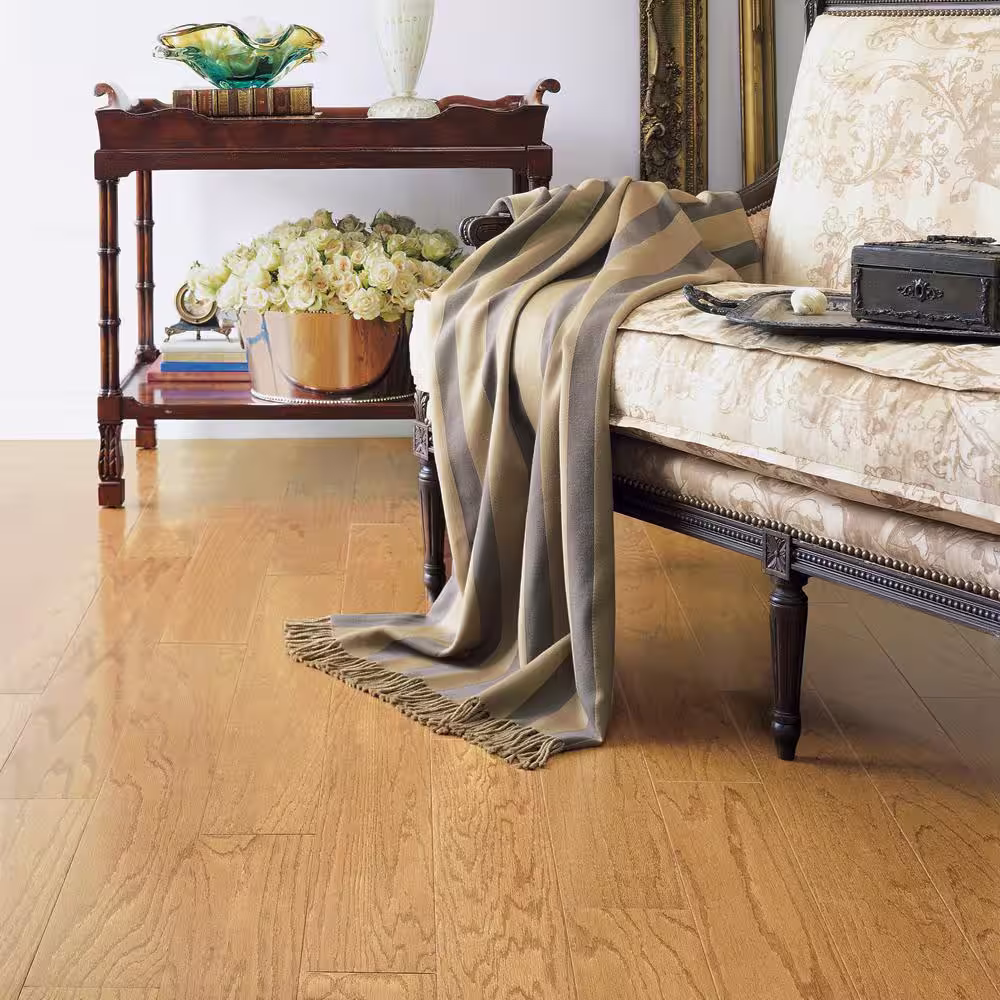 Bruce Town Hall Natural Oak 3/8 in. T x 3 in. W Engineered Hardwood Flooring (31.5 sqft/case)