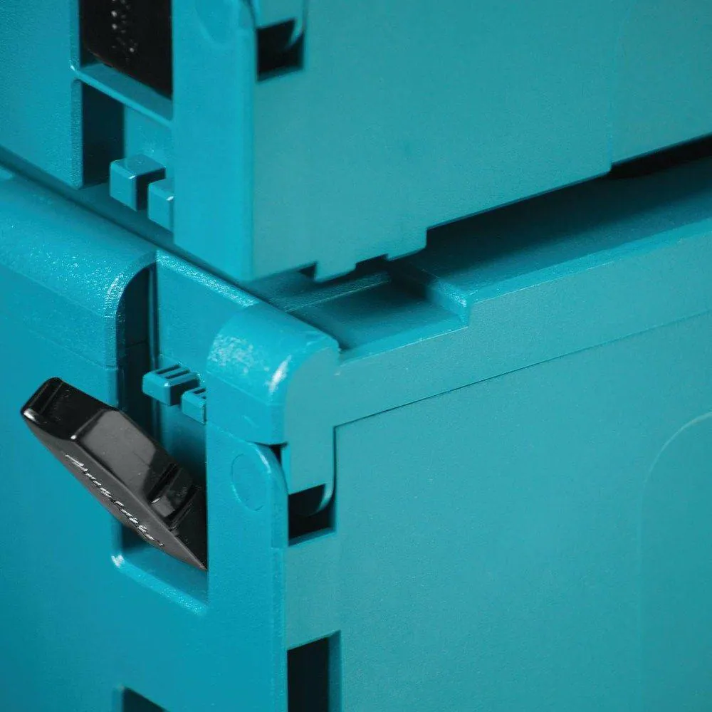 Makita 15.5 in. Large Interlocking Tool Box