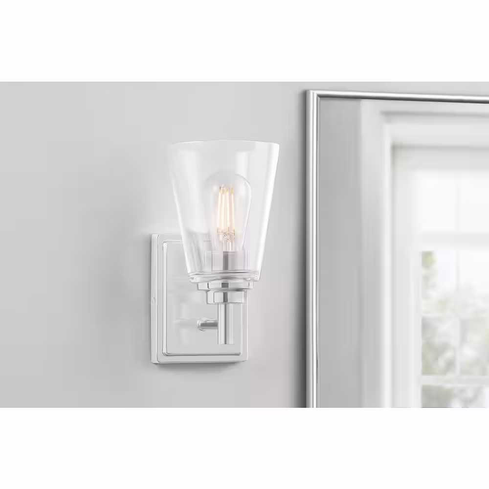 Hampton Bay Wakefield 5.25 in. 1-light Chrome Modern Indoor Wall Sconce with Clear Glass Shade