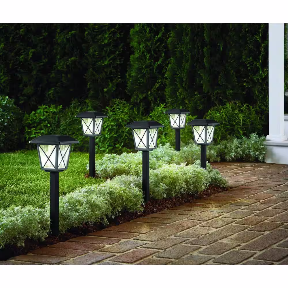 Hampton Bay Oakleigh 16 Lumens 2-Tone Black and Grey LED Outdoor Solar Landscape Path Light Set with Vintage Bulb (6-Pack)