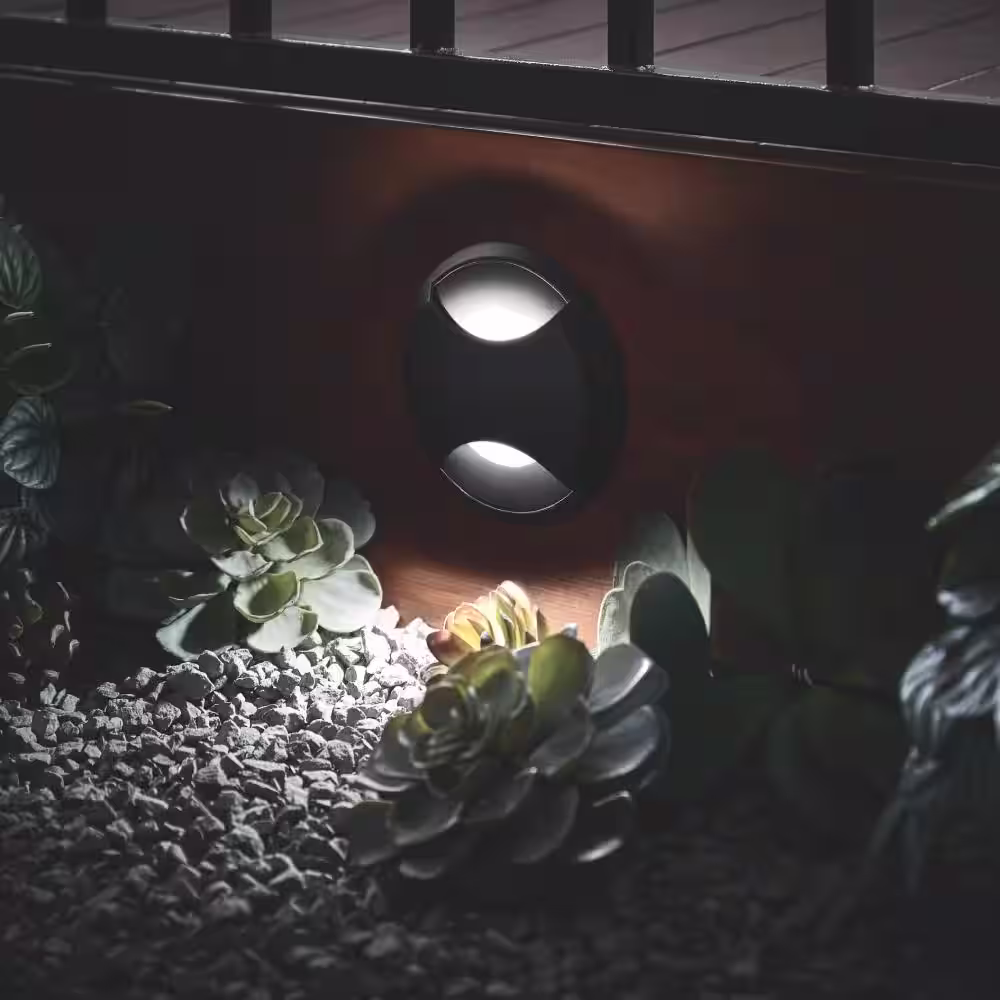 Hampton Bay 10-Watt Equivalent  150 Lumens Low Voltage Black Integrated LED Round Outdoor InGround Well/Deck Light