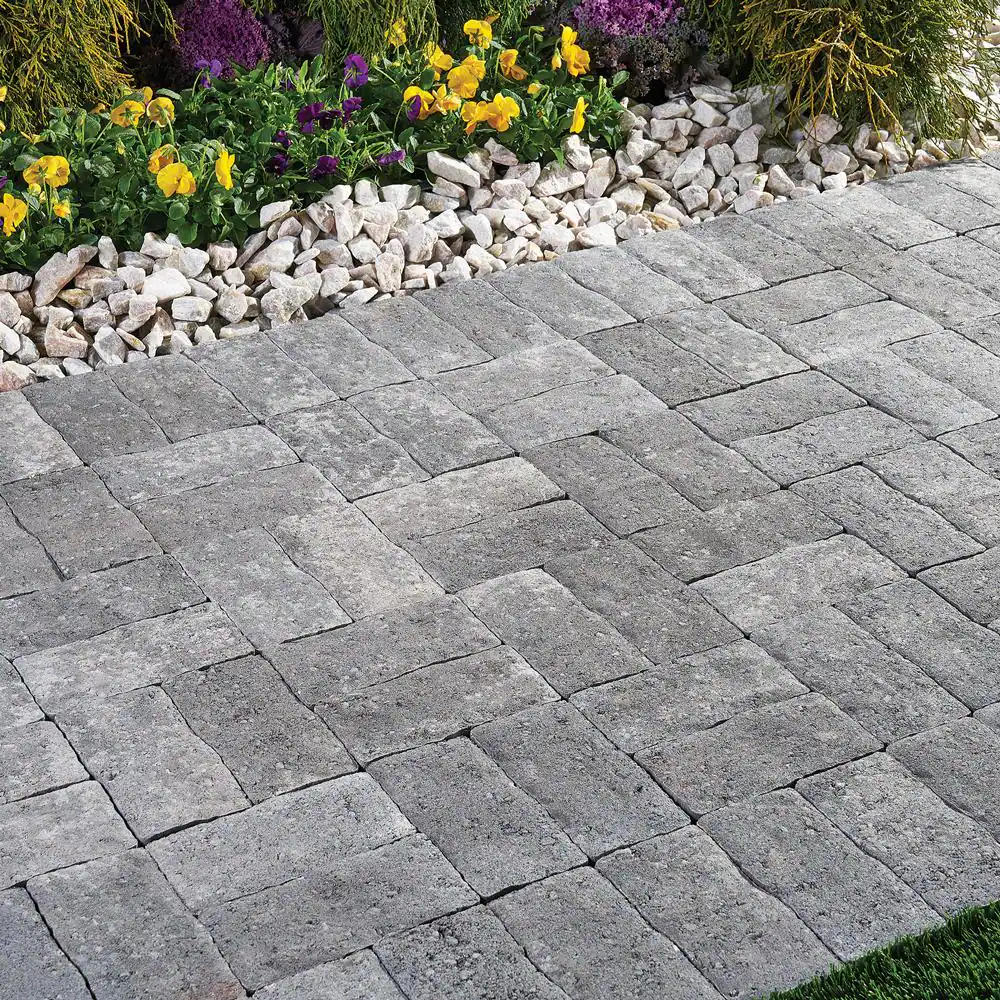 Pavestone Clayton 7 in. L x 3.5 in. W x 1.77 in. H Greystone Concrete Paver (840-Pieces/142.8 sq. ft./Pallet)