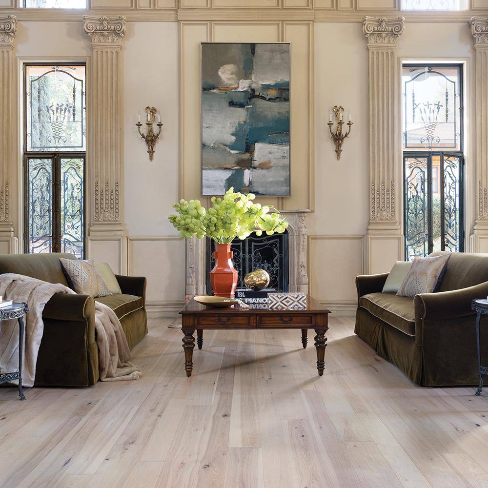 Malibu Wide Plank Crescent Hickory 3/8 in. T x 4 & 6 in. W Water Resistant Distressed Engineered Hardwood Flooring (793.9 sq. ft./pallet)
