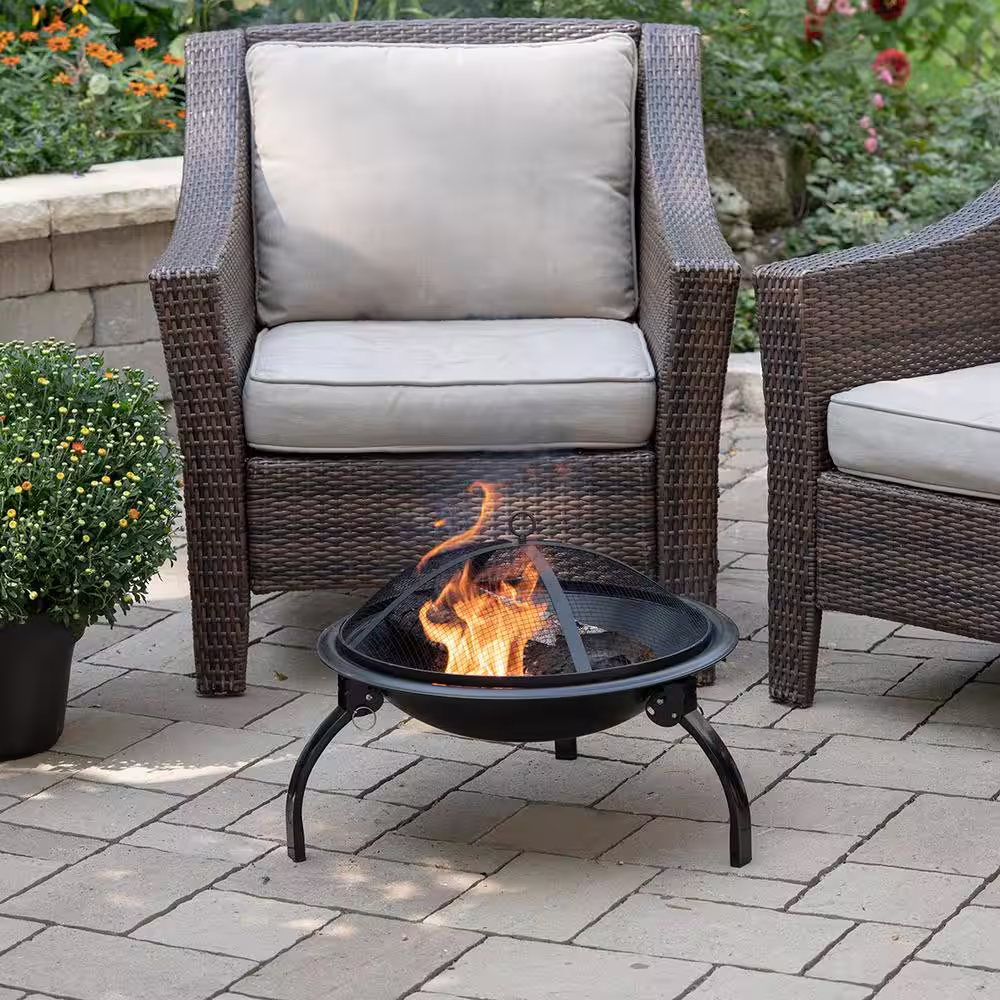BLUE SKY OUTDOOR LIVING 21.25 in. Round Steel Portable Wood Fire Pit with Folding Legs, Carry Bag, Screen, Screen Lift, Log Grate, Cooking Grid
