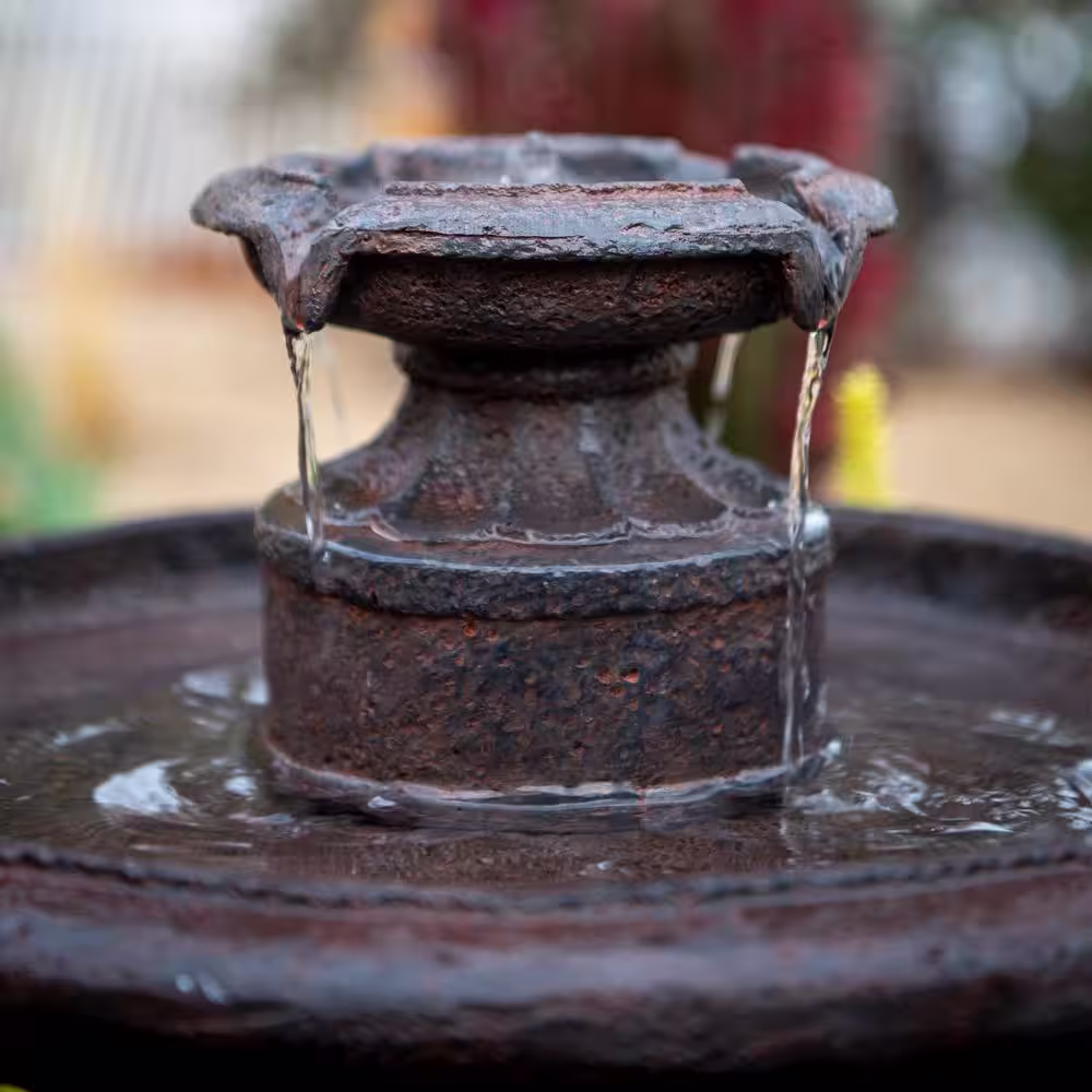 XBRAND 28 in. Birdbath 1-Tier Water Fountain, Outdoor, Brown Resin, Auto Shut Off Pump for Home Garden Yard Decor