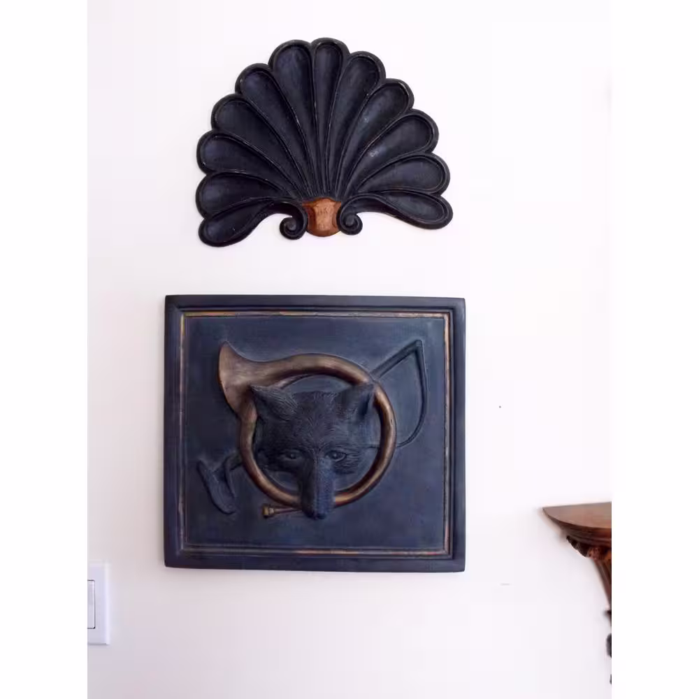 House Parts Fox and Horn Plaque