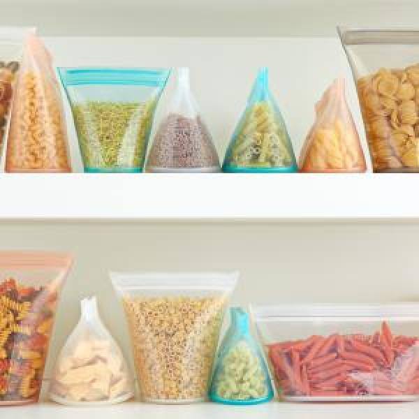Zip Top Reusable Silicone 2-Piece Bag Set - Sandwich 24 oz., Snack 4 oz. Zippered Storage Containers in Frost