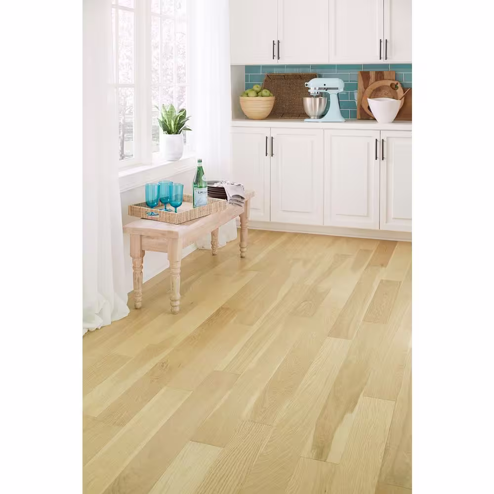 OptiWood Honeytone White Oak 7 mm T x 5 in. W Waterproof Engineered Hardwood Flooring (16.7 sqft/case)
