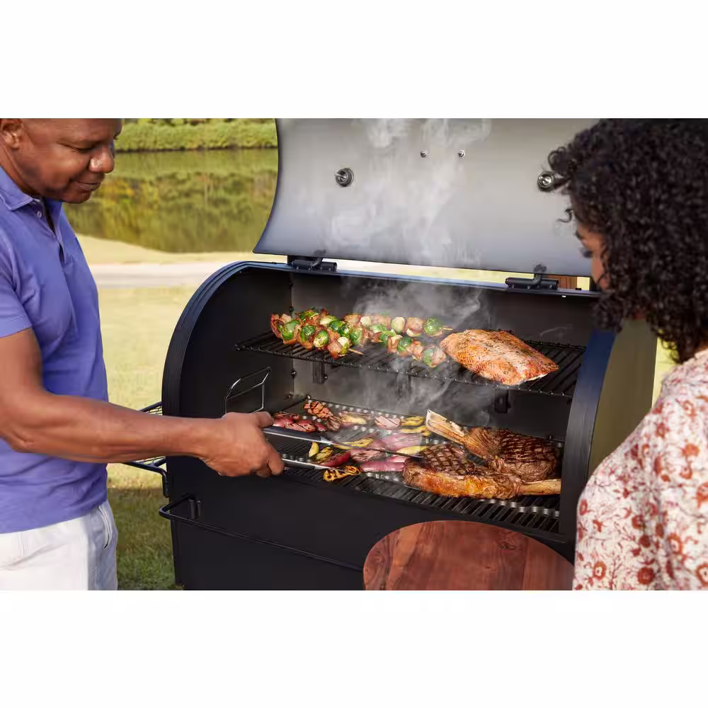 OKLAHOMA JOE'S Marshal Centerbox Charcoal Smoker, 1200 sq. in. Black