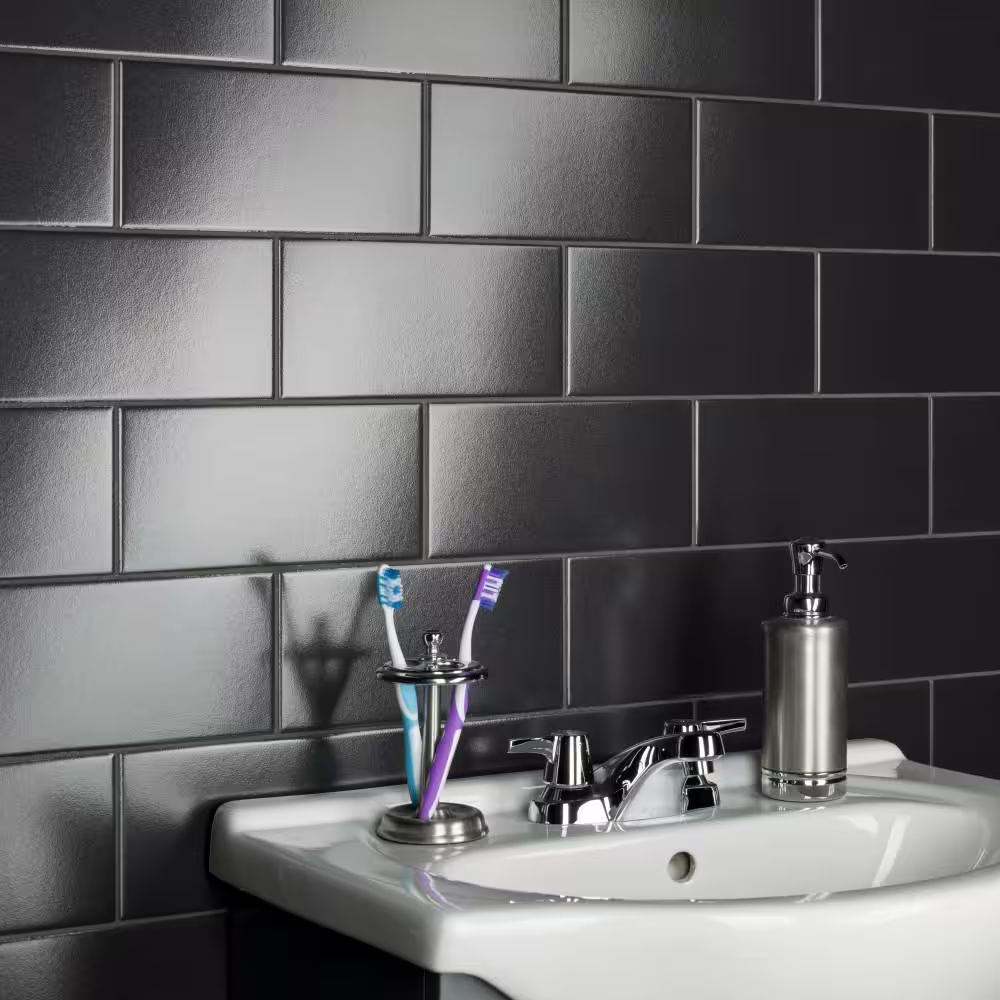 Merola Tile Piscina Brick Nero Brillo 4-3/4 in. x 9-5/8 in. Porcelain Floor and Wall Tile (11.22 sq. ft./Case)