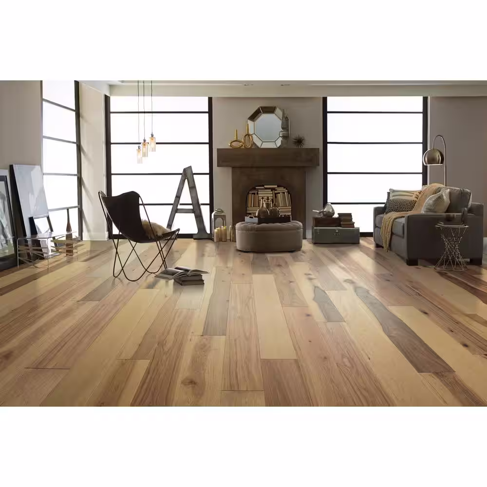 Shaw Valor Hickory Sweetbrier Hickory 3/8 in. T x 6.4 in. W  Engineered Hardwood Flooring (25.4 sqft/case)