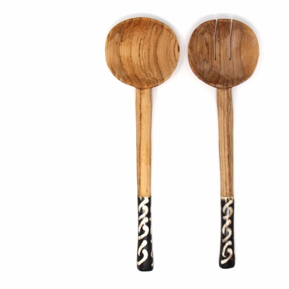 None 2-Pieces Olive Wood Serving Set with Bone Handles, Boomerang Batik