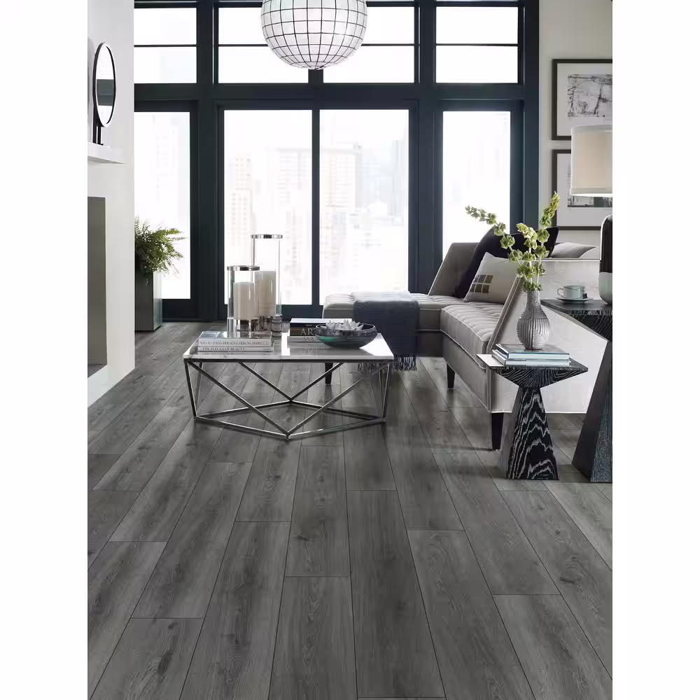 Shaw Sydney Victorian Oak 20 MIL x 7 in. W x 48 in. L Click Lock Waterproof Luxury Vinyl Plank Flooring (18.9 sqft/case)