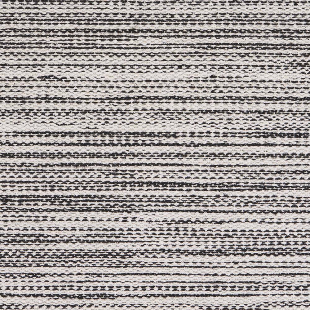 LR Home Mono 19 in. x 13 in. Black / White Fringed Cotton Placemat (Set of 4)