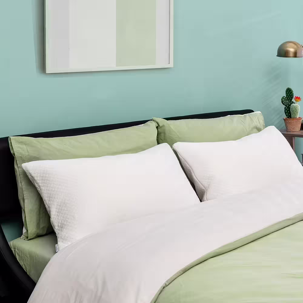Costway Shredded Memory Foam Bed Pillows Soft Cooling Cover Standard 28 in. x 18 in. Pillows (2-Pack)