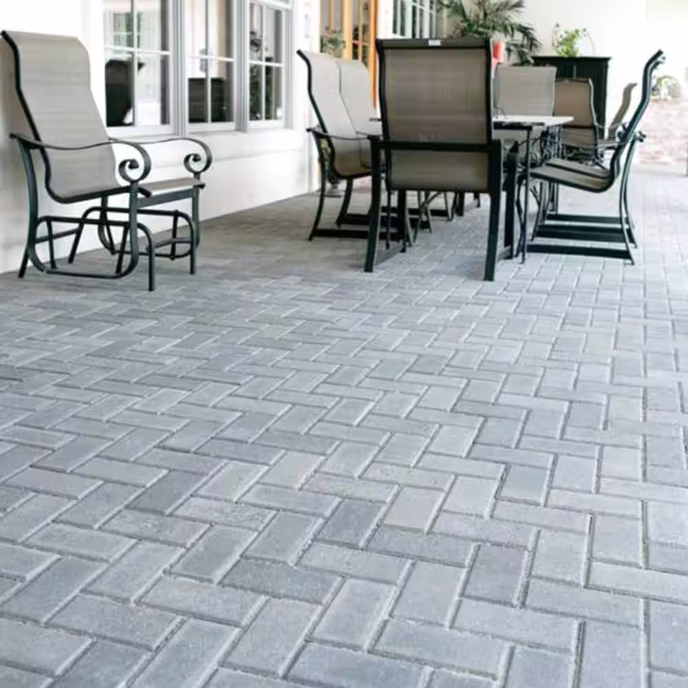 Pavestone Holland 7.87 in. L x 3.94 in. W x 2.36 in. H 60 mm Antique Grey Concrete Paver(480 pcs/103.34 sq. ft./Pallet)